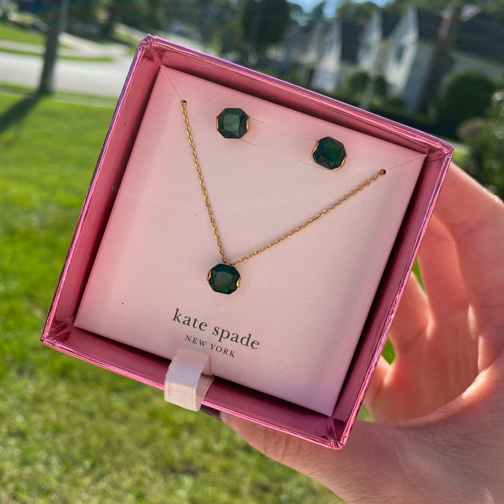 Kate Spade New York Emerald Green Necklace and Earring Set